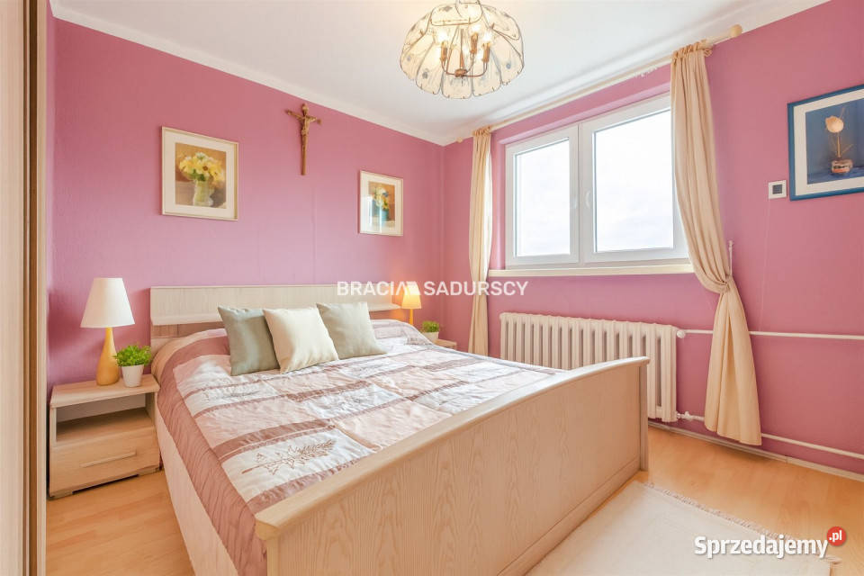 Ogłoszenie mieszkanie 4427m2 3pok Kraków