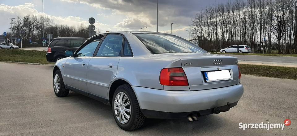Audi A4 B5 sedan 18 z Gazem LPG Tanio Rzeszów