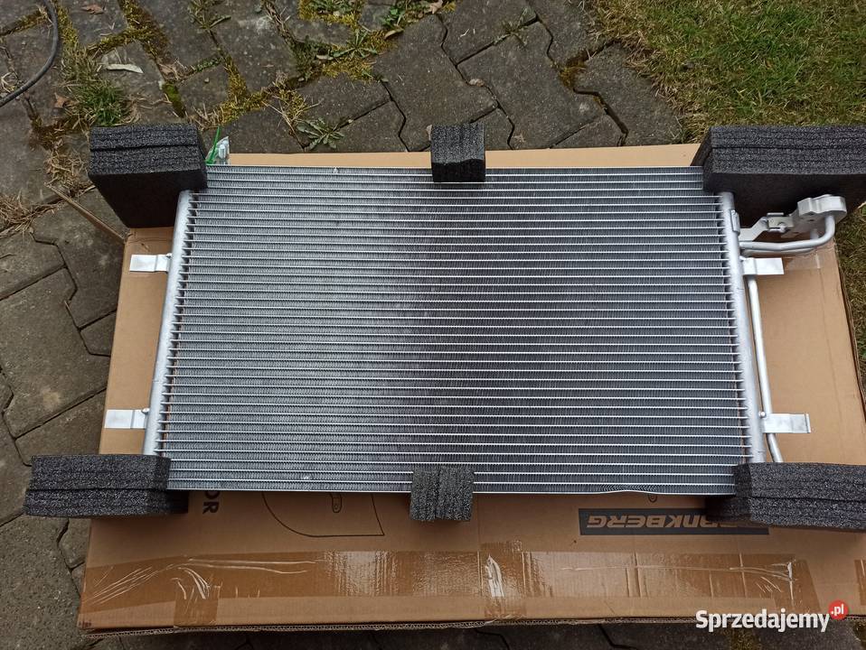 Nowa chłodnica klimatyzacja Volvo C30 533 C70 II osobowe Bestwina
