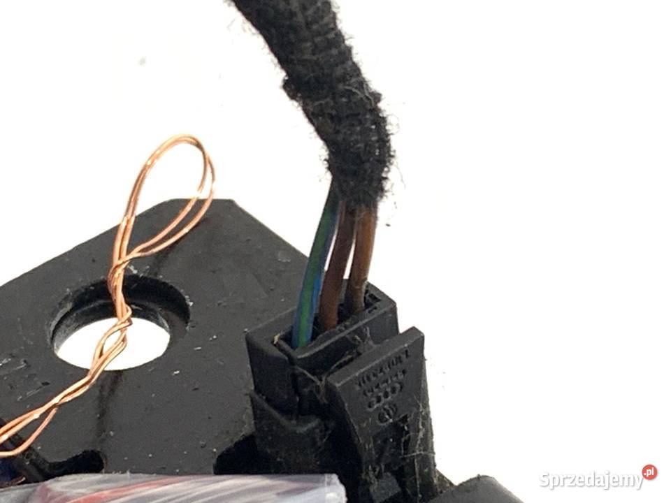 ZAMEK KLAPY TYŁ SEAT LEON I Hatchback 3B9827505C osobowe