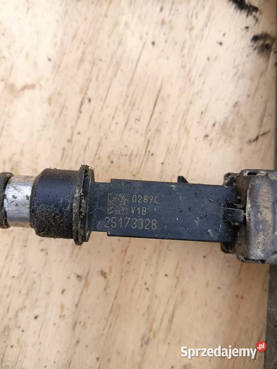 listwa wtryskowa wtryskiwacze 25173828 Opel Wiązów