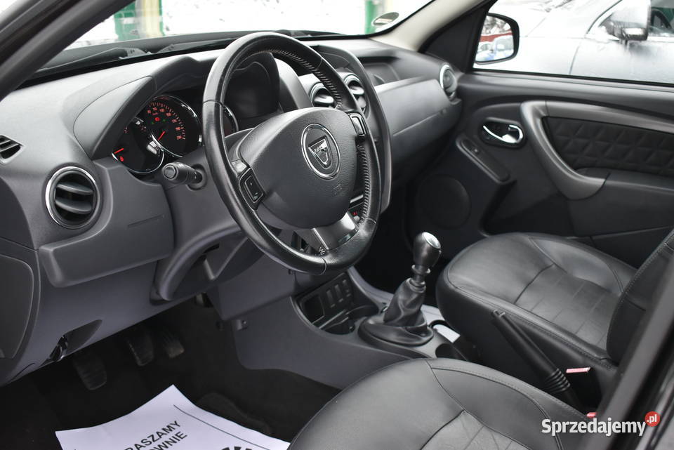 NAWIGACJA SKÓRA TEMPOMAT PODGFOTELE CZUJNIKI Moczyłki