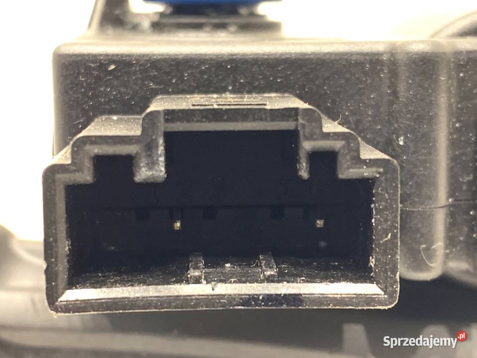 SILNIK NAGRZEWNICY RENAULT T1020397J TRAFIC III osobowe Silniki