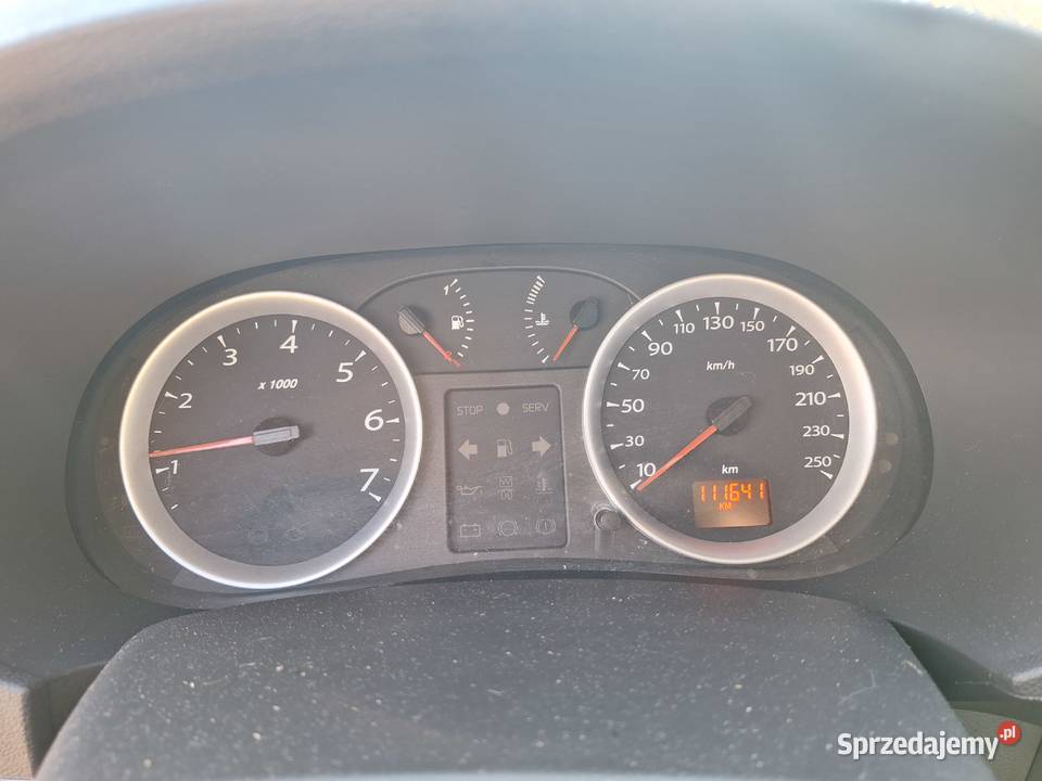 Sprzedam Renault Thalia 16 bgaz maly przebieg Kielce