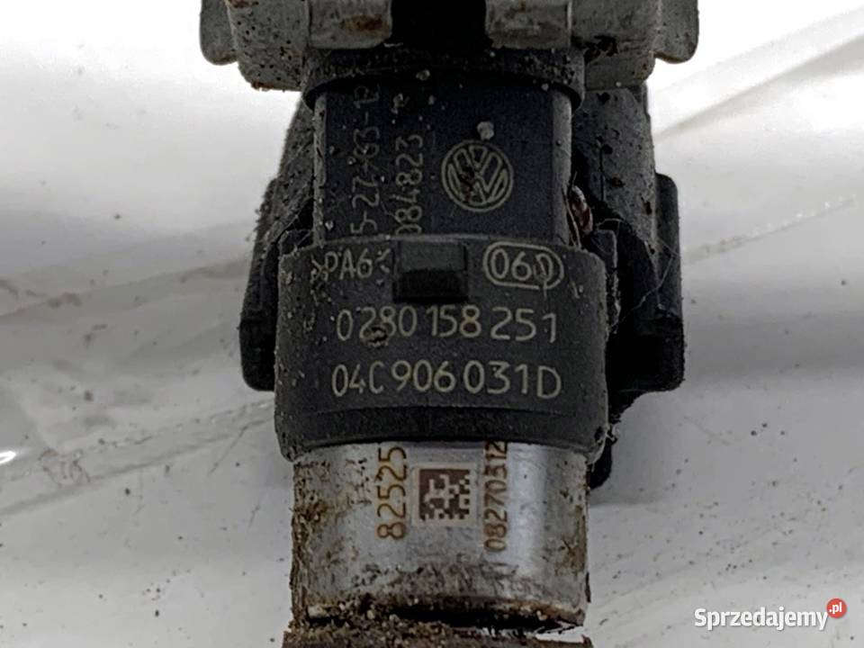 LISTWA WTRYSKOWA VW UP 04C133313H 10 75 Listwy wtryskowe sprzedam