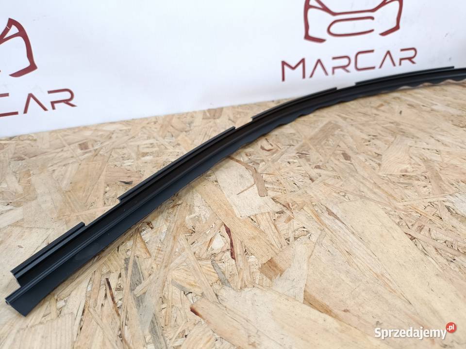 VOLVO XC60 18 USZCZELKA DRZWI PRAWY PRZÓD Pleszew sprzedam