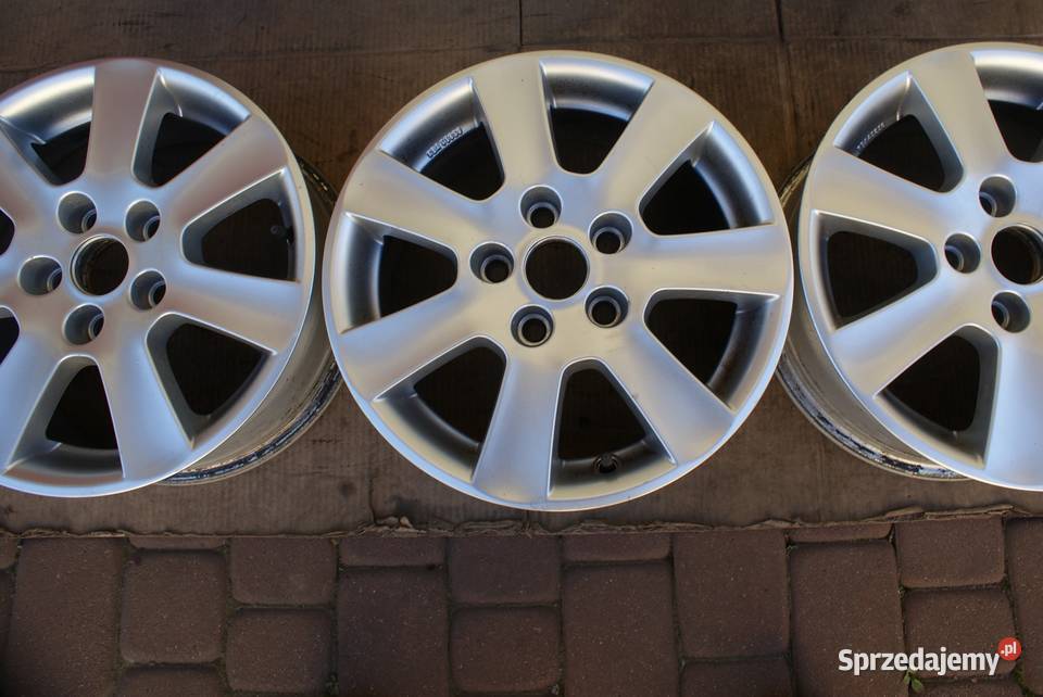 Felgi aluminiowe 5x110 6Jx15 ET43 Opel Zafira Nozdrzec sprzedam
