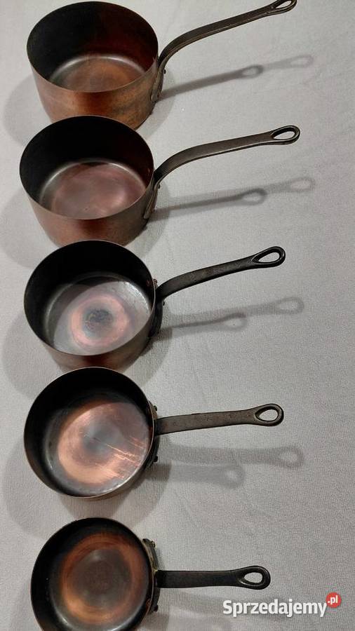 Zestaw Francuskich kutych rondli miedzianych Krzykawa