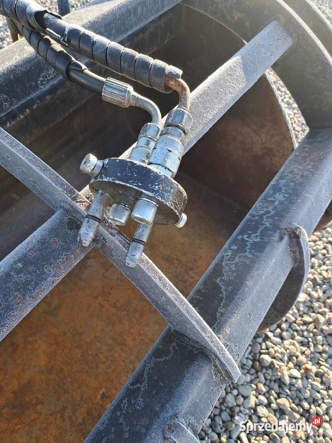 Łyżko krokodyl Gehl 16 metra sprzedam