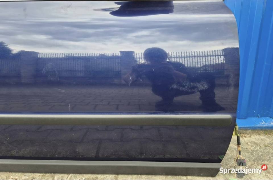 DRZWI PRZÓD PRAWY PRAWE VW PASSAT B5 FL Działoszyce sprzedam