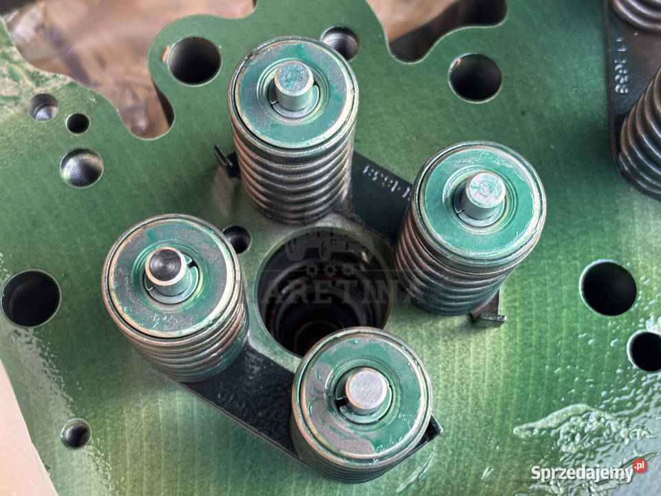 CAT Caterpillar C12 głowica silnika kompletna Jastrzębniki