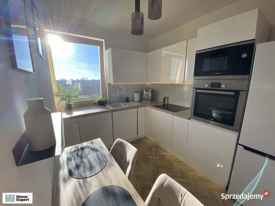 2pok 50met Placu Kromera BALKONWINDA Wrocław