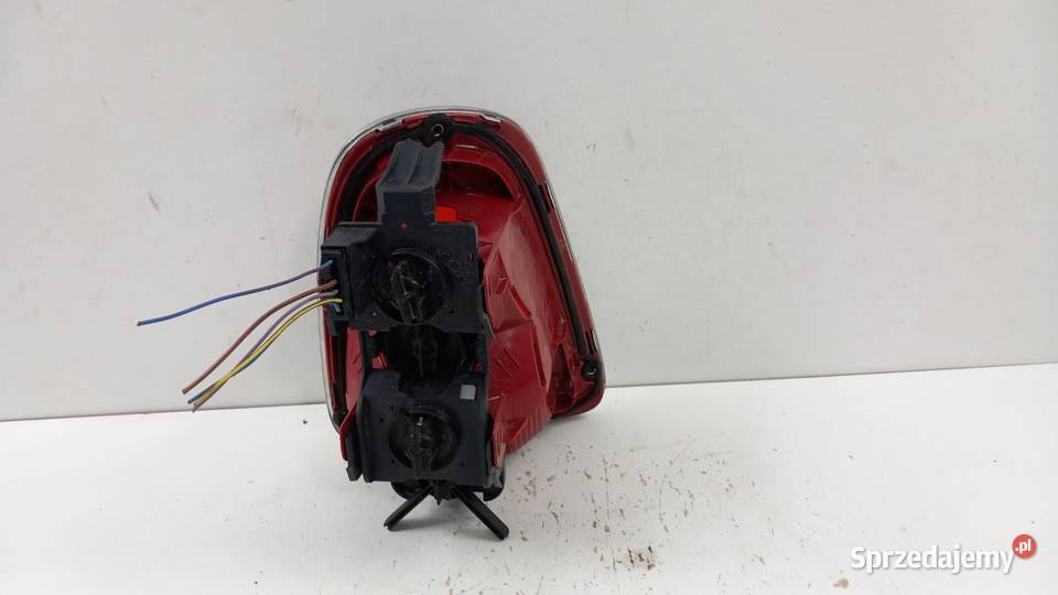 MINI COOPER R56 HB LAMPA TYŁ PRAWA Zbierkowo sprzedam