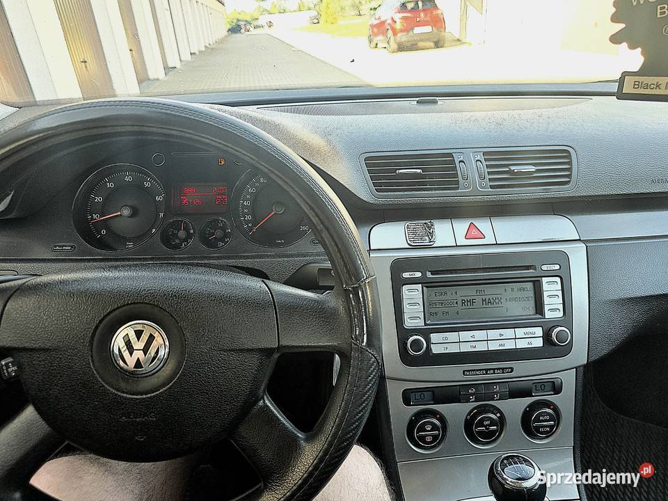 Passat B6 benzynka poduszka powietrzna Paterek sprzedam