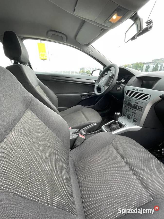 Opel Astra GTC 14 2009 90KM Kraków sprzedam