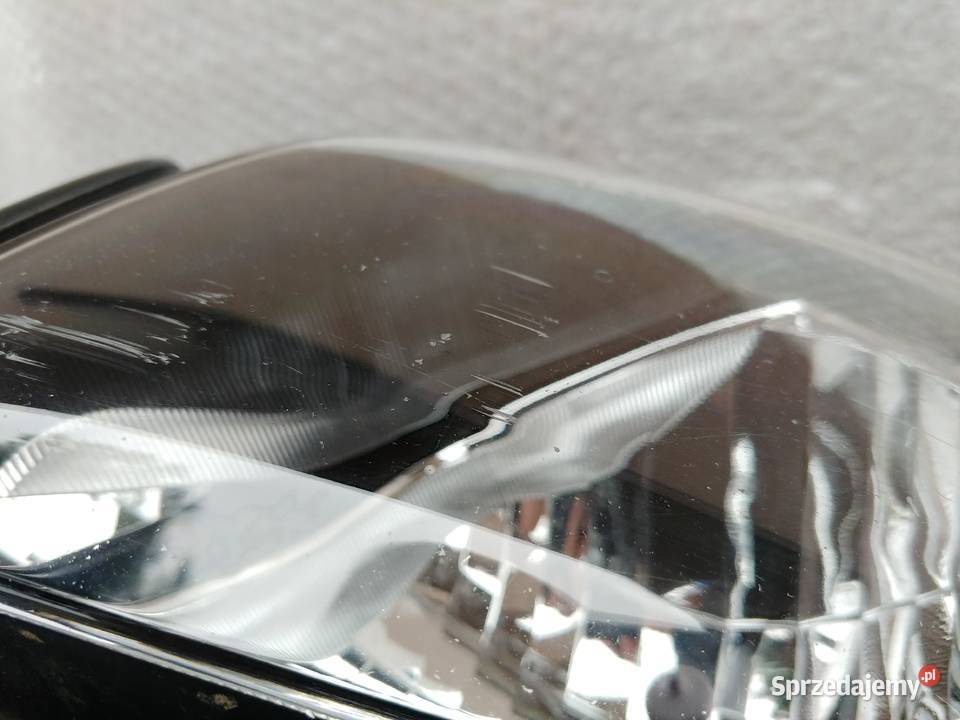 Lampa reflektor przód Suzuki DL 650 VStrom 1000 Zamość sprzedam