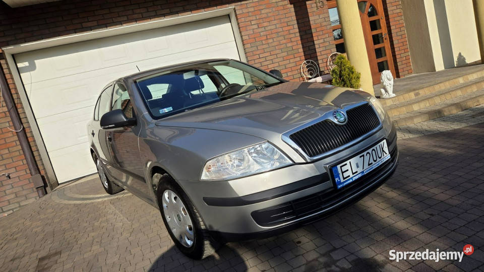 koda Octavia 16 102 bezwypadkowy Mały przebieg garażowany Aleksandrów Łódzki