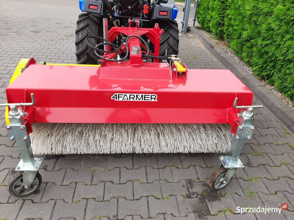 Zamiatarka 4 Farmer 150