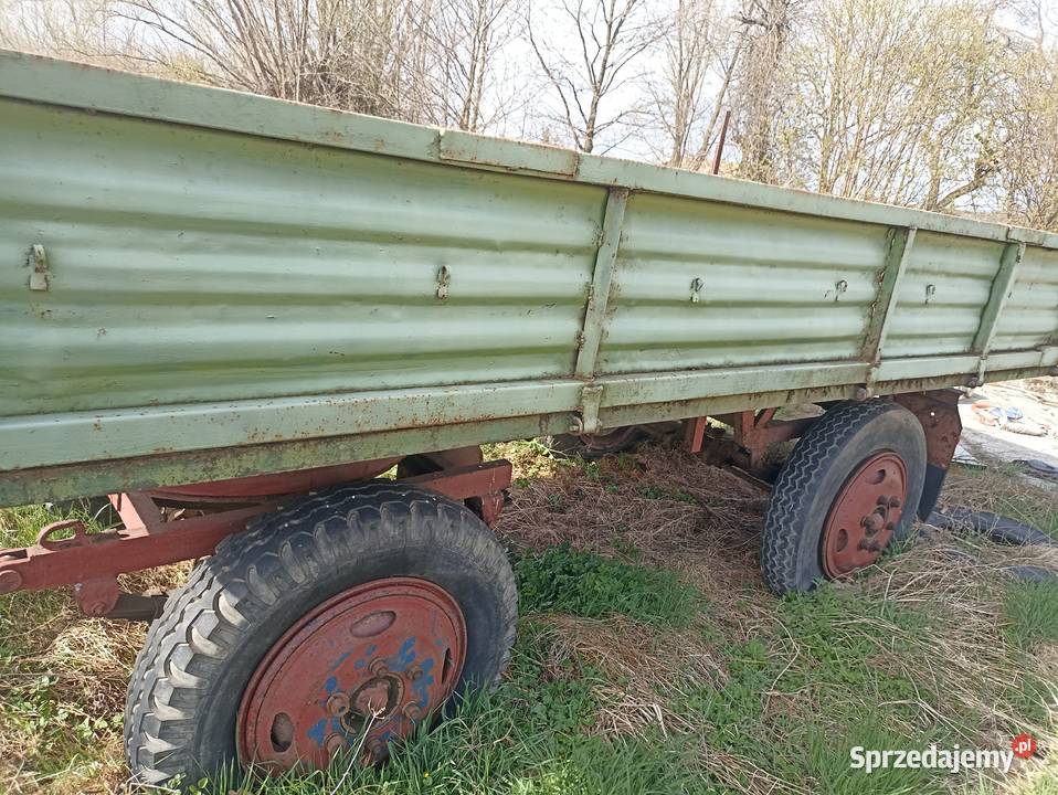 Rozrzutnik obornika przyczepa do bel Przyczepy rolnicze Radocza