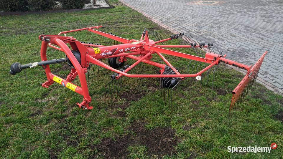 Zgrabiarka karuzelową KUHN GA300 3m mazowieckie Mokobody