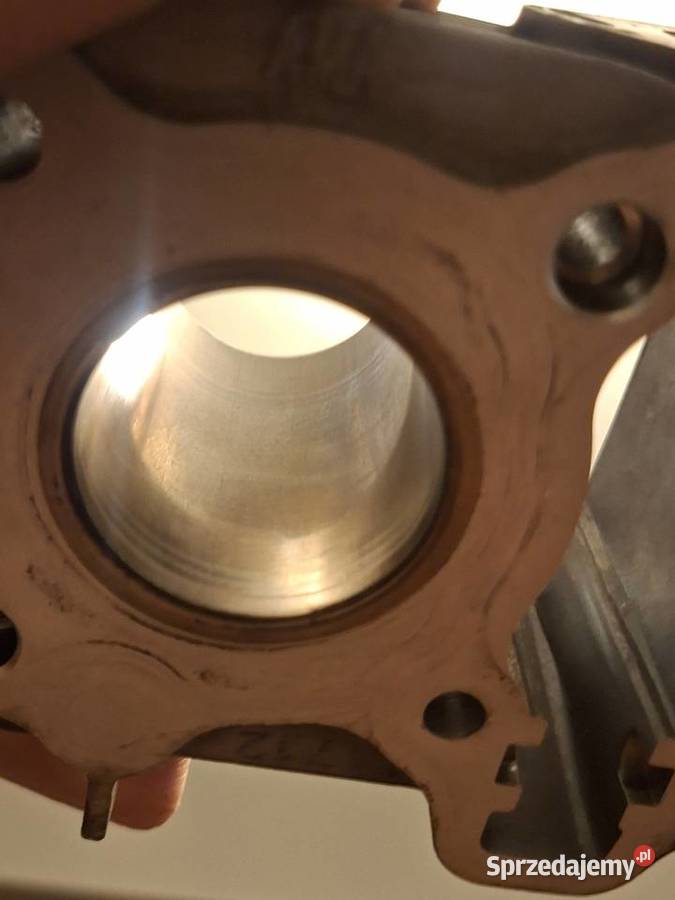 Oryginalny cylinder sym 50cc 4t Krężnica Jara
