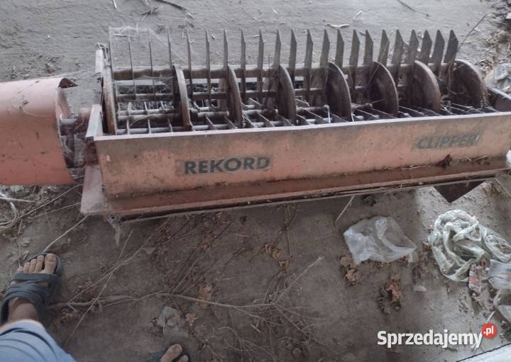 Sprzedam sieczkarnię do kombajnu droniborg Goworowo sprzedam