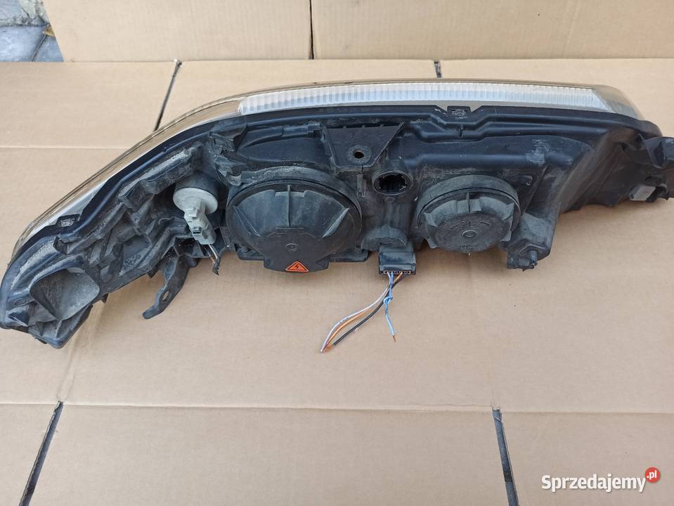 LAMPA LEWA PRZÓD RENAULT LAGUNA II 0105r XENON lewe Bolesławiec sprzedam