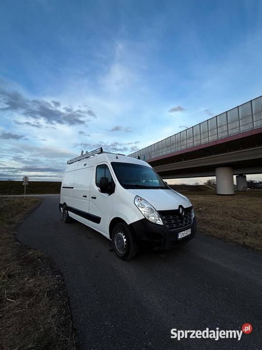 Wynajem Busa Renault Master usługi transportowe