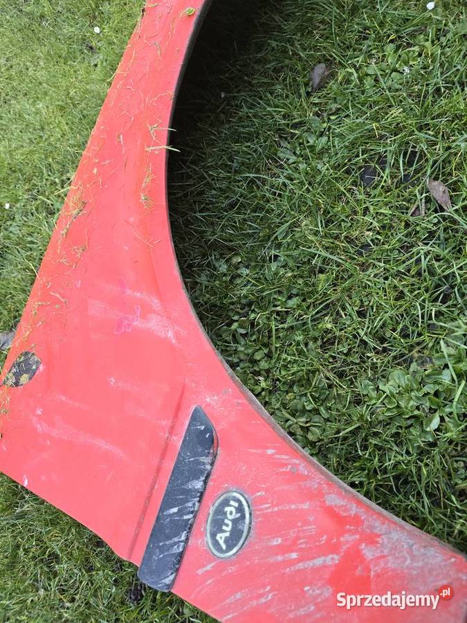 Błotnik prawy przód audi 80 b4 Złoczew