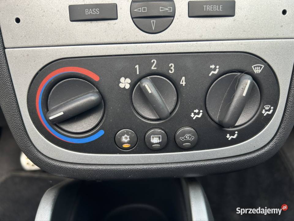 Opel Tigra 18 Benzyna Klimatyzacja Bezwypadkowy czarny Czudec