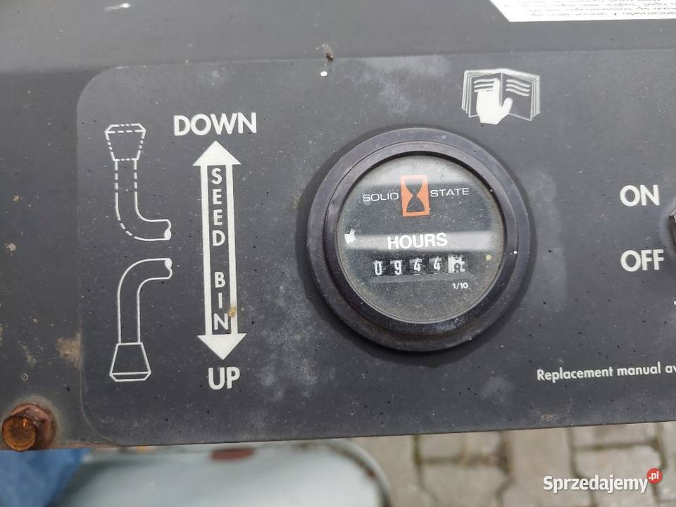 Profesjonalny siewnik do traw Jacobsen AeroKing Narzędzia ogrodnicze wielkopolskie Łubowo