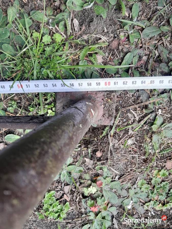 Stara duża ciężka solidna ławka z czasó PRL do Dąbrowa Górnicza