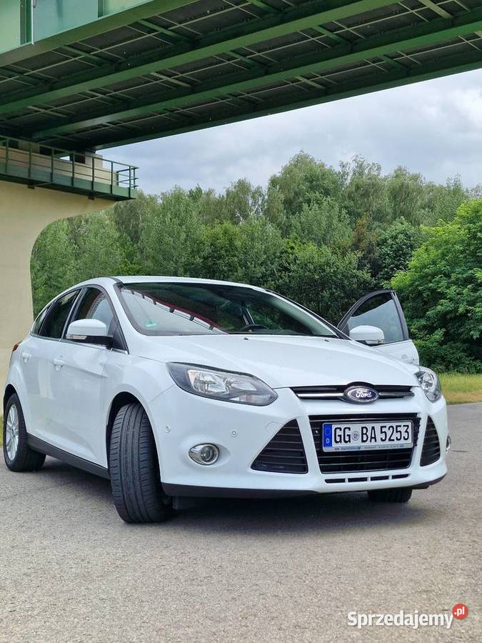 Samochód osobowy Ford radio