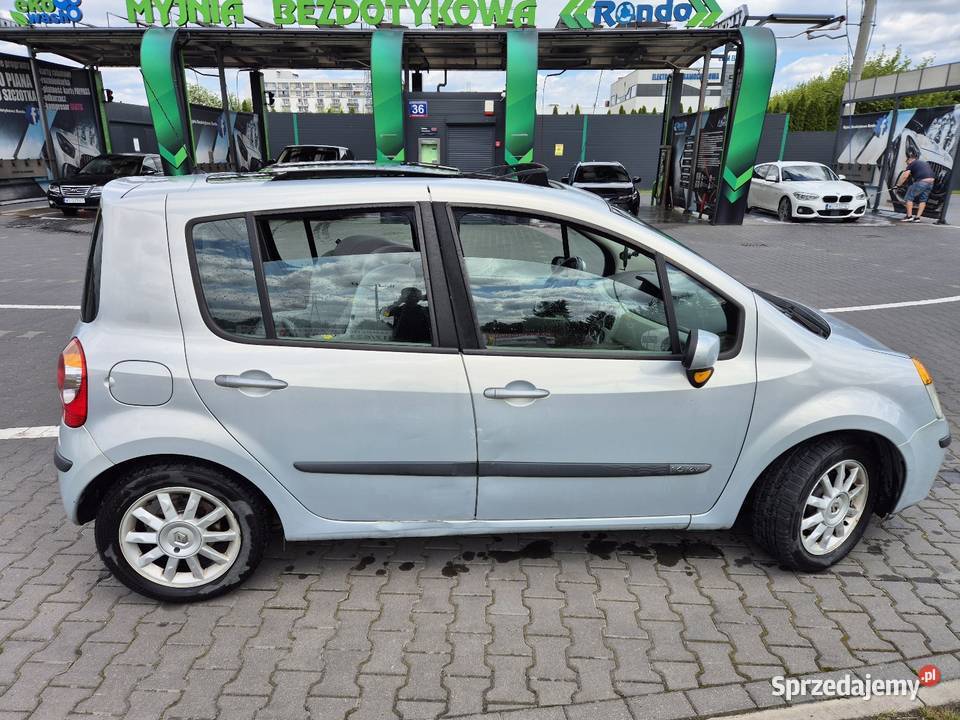 Renault Modus 16 klima panorama tempomat srebrny