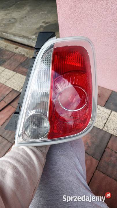 Lampa prawa tył Fiat 500 Lampy tylne Łochów