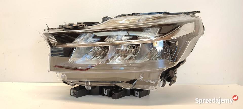 SUZUKI SX4 SCROSS LAMPA LEWY PRZÓD RHD ANGLIK
