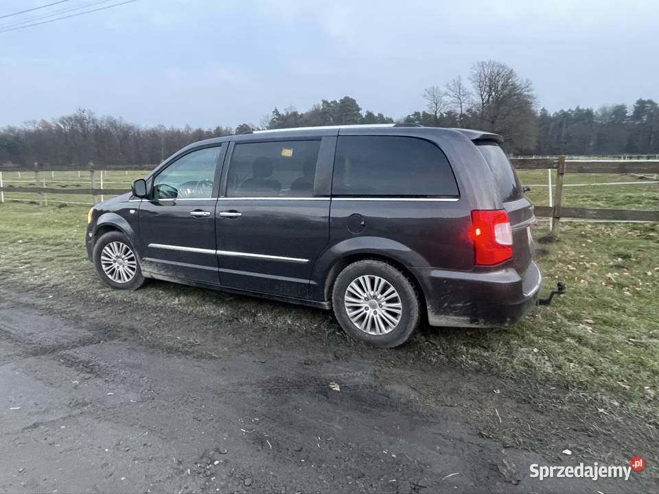 Chrayslera Town Country 36 bp gaz Jankowice