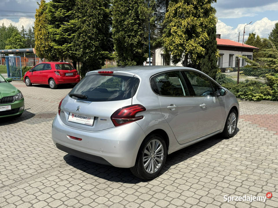 Peugeot 208 Rezerwacja I 20122019 przyciemniane szyby
