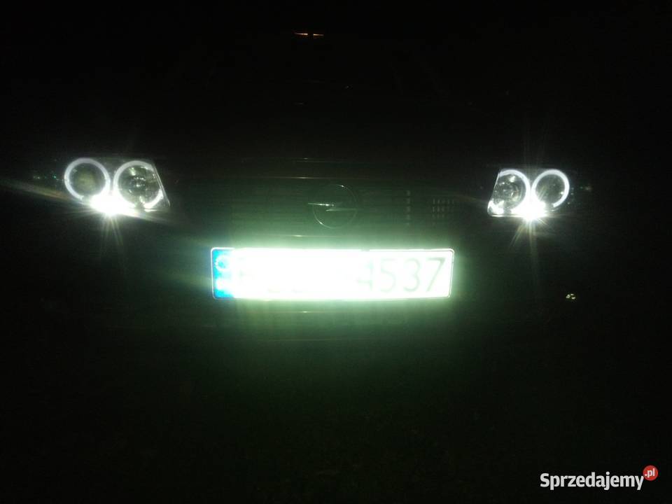 Opel Astra f lampy ringi Hrubieszów
