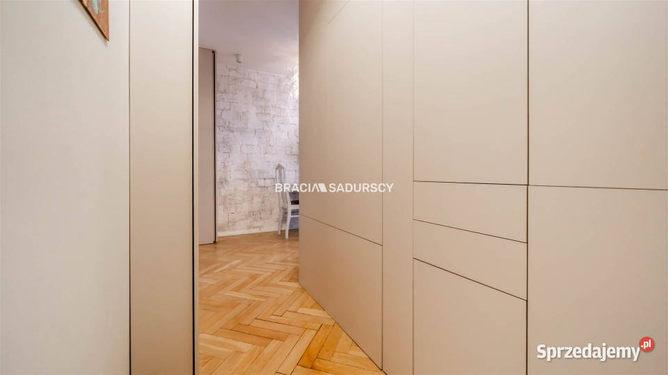 sprzedaży mieszkania 355m2 2 pokojowe Kraków
