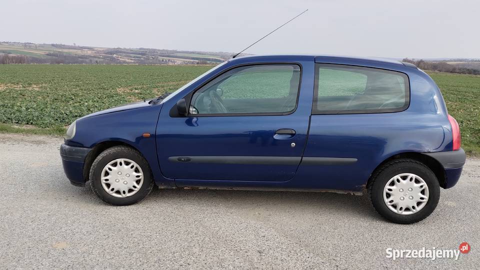 Clio II 12 benzyna Laski Dworskie sprzedam