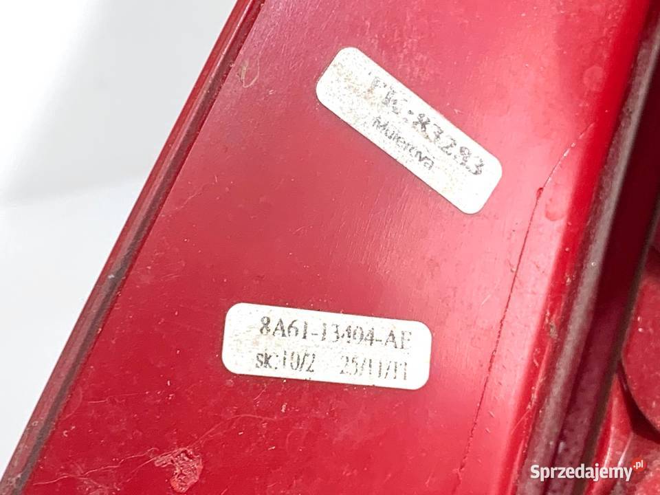 LAMPA PRAWY TYŁ FORD FIESTA MK7 8A6113404A