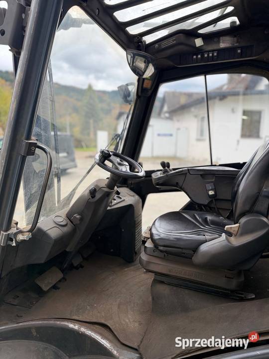 WÓZEK WIDŁOWY LINDE H40T 2011 Wózki widłowe Trzebunia