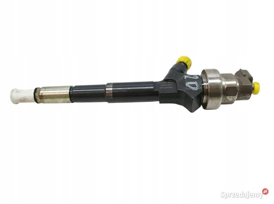 WTRYSKIWACZ 55567729 17 CDTI Opel Astra IV 2009 osobowe sprzedam