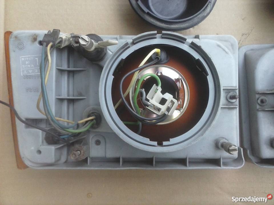 Seat MarbellaFiat Panda przednie lampy komplet Bukownica