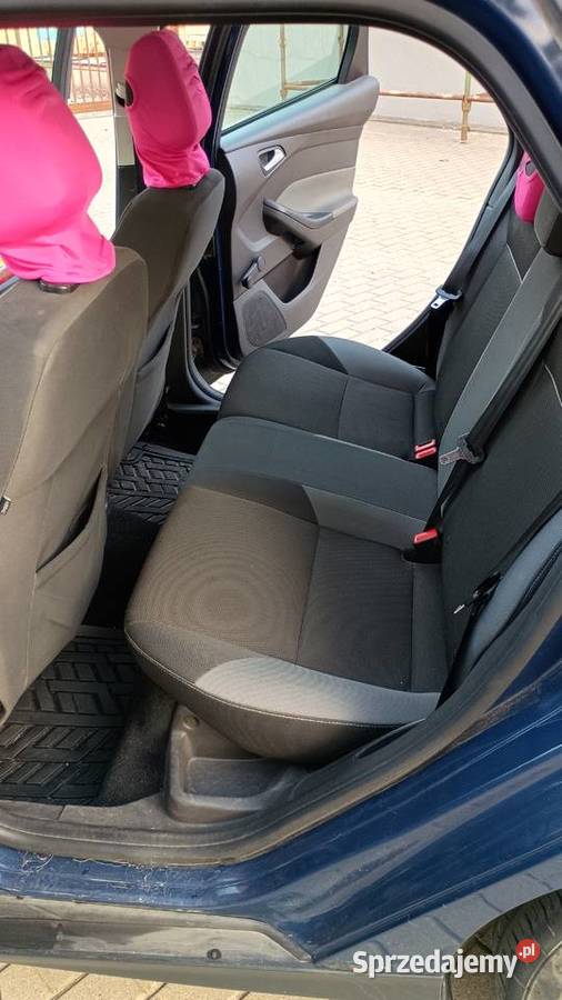 Ford Focus III oszczędne i pojemne kombi 2011 95 granatowy Starogard Gdański