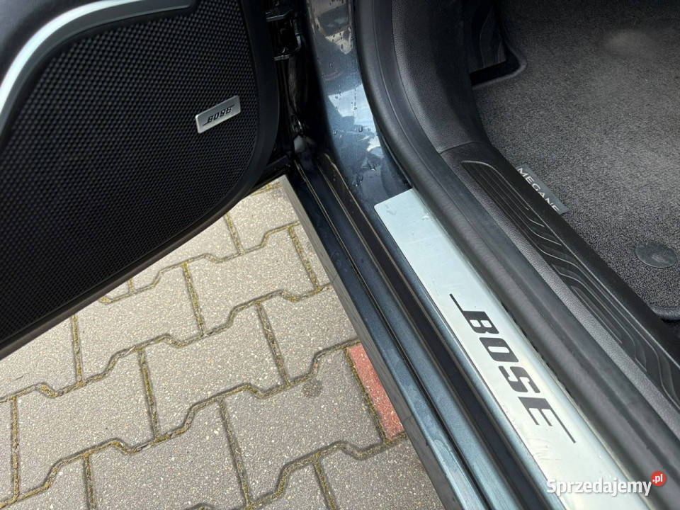 Renault Megane 13 TCe 140 BOSE Półskóry Kamera 140KM Lipówki