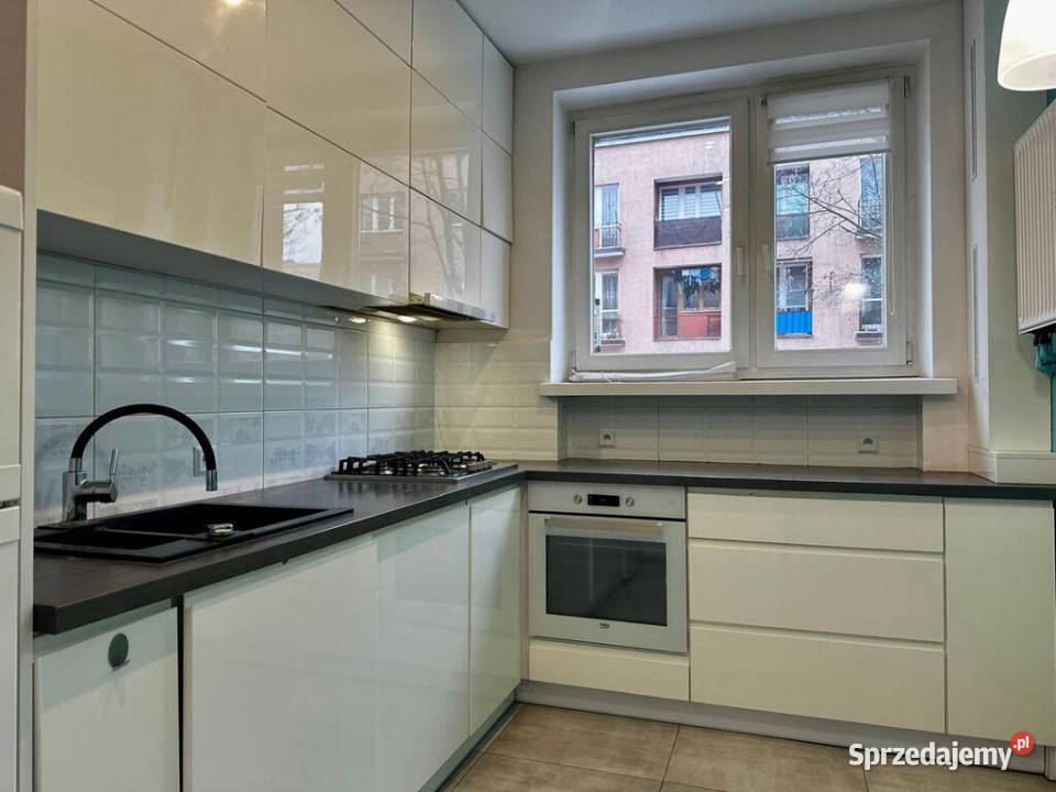 Na sprzedaż mieszkanie o powierzchni 49 m2 oddzielna kuchnia Sprzedaż Piotrków Trybunalski
