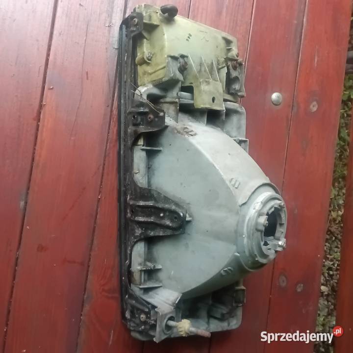 Leflektorlampa Nissan sunny Morawica