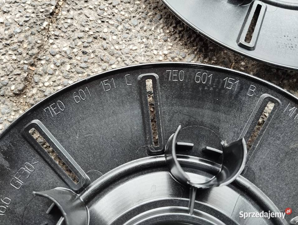 Dekielek kołpak Vw 7E0601151CB sztukę nowy Kamieniec sprzedam